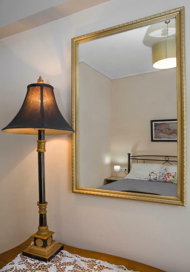 Remezzo Apartments Akrogiali Esterno foto